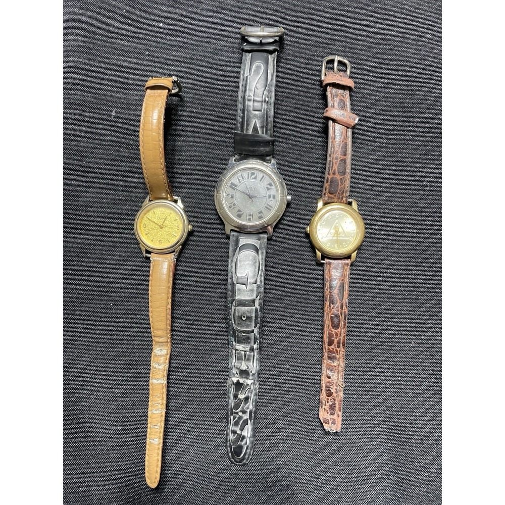 Lot of 3 GUESS Quartz Watches Non Working For Repair Parts Vintage 1990s